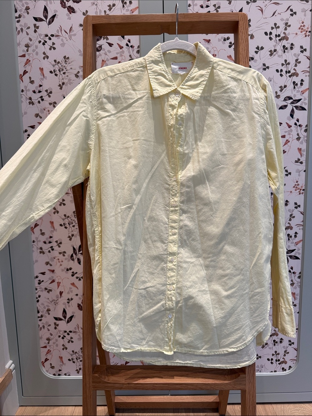 XiRENA Pale Yellow Women's Button-Up Shirt